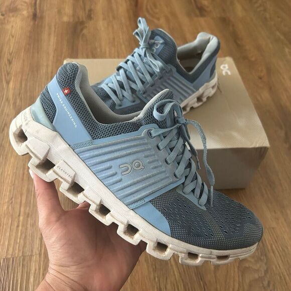 ON CLOUDSWIFT blue athletic training lace up shoes sneakers women's 6.5 - Picture 2 of 8